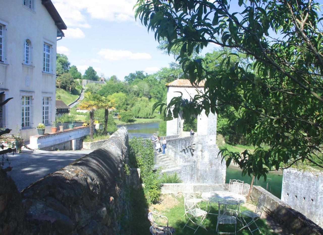 Maison Du Gave Sauveterre-de-Bearn ภายนอก รูปภาพ